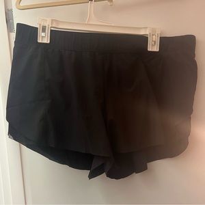 Lululemon black shorts
